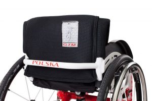 The use of technologically and advanced, built-in air shock means more comfort for you when travelling over bumpy surfaces. It also reduces the risk of damage to the wheelchair